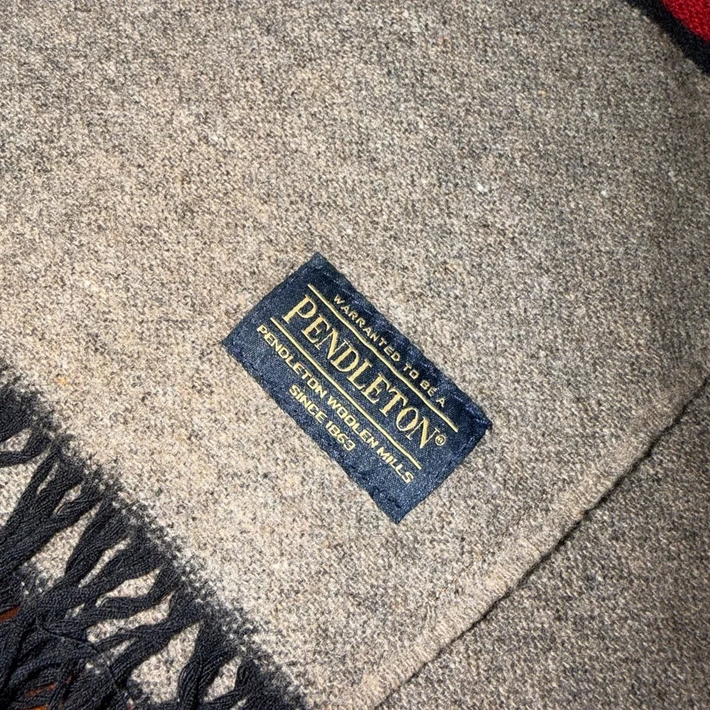 Pendleton - 5Th Avenue Merino Wool Scarf Mineral Umber Multicolor Made in USA